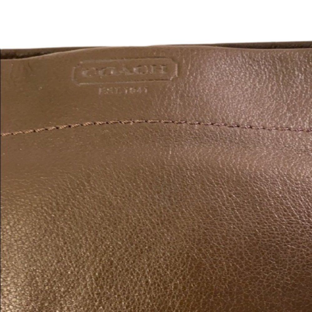 🆕Coach Carly Brown Leather Shoulder Bag (NWOT)🔥 - Picture 3 of 11